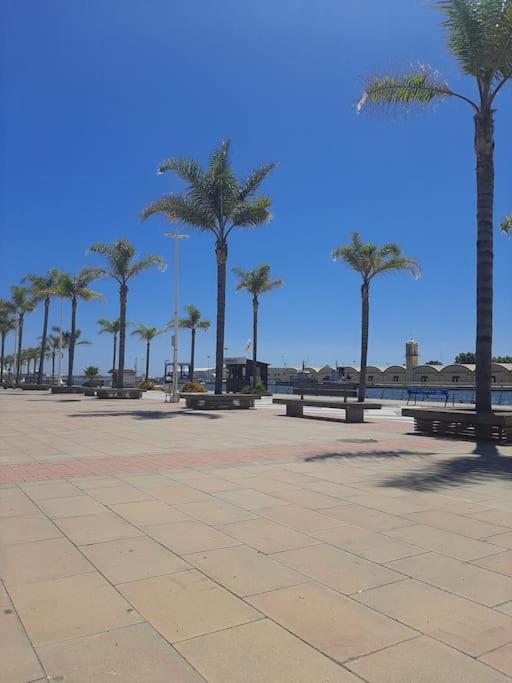 Apartamento En El Grao De Gandia Exterior photo